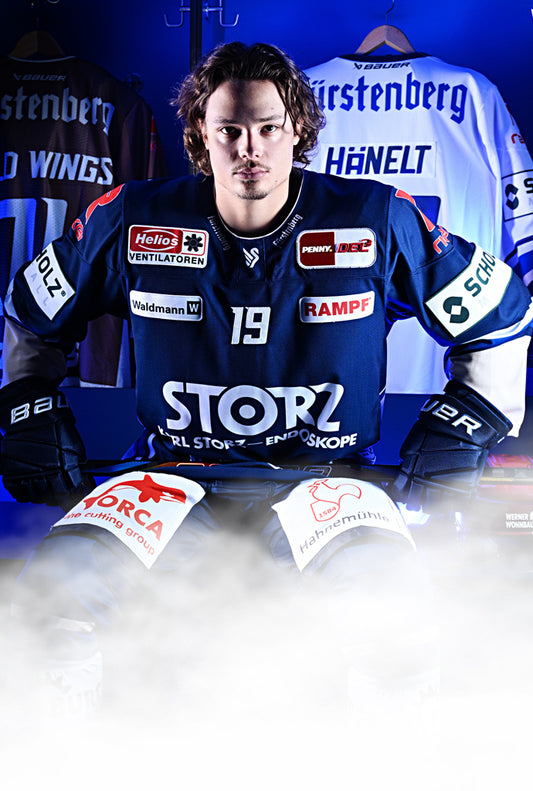 #19 HÄNELT Trikots 25I26