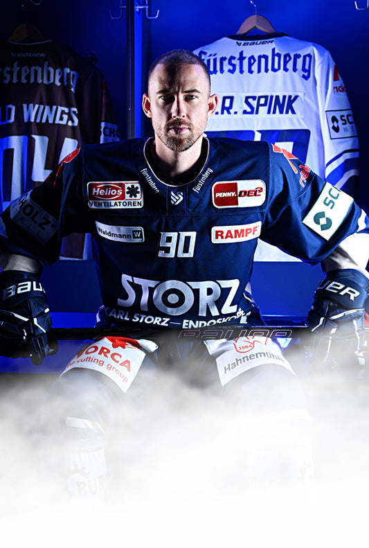 #90 T.R. SPINK Trikots 25I26